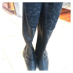 Black lifestride boots - worn once!